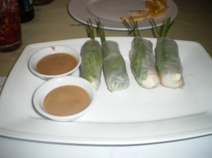 Fresh chicken spring rolls